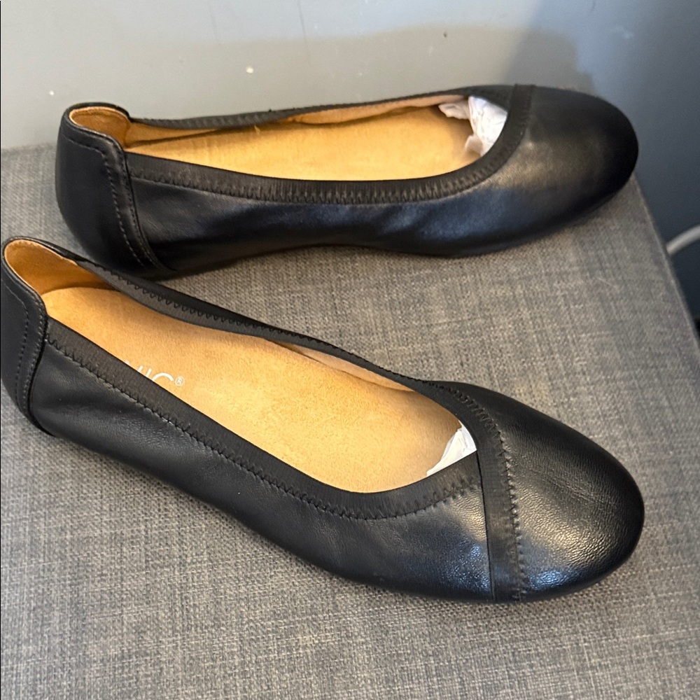 Vionic Carroll Women's Black Ballet Flats size 8 - Picture 2 of 5